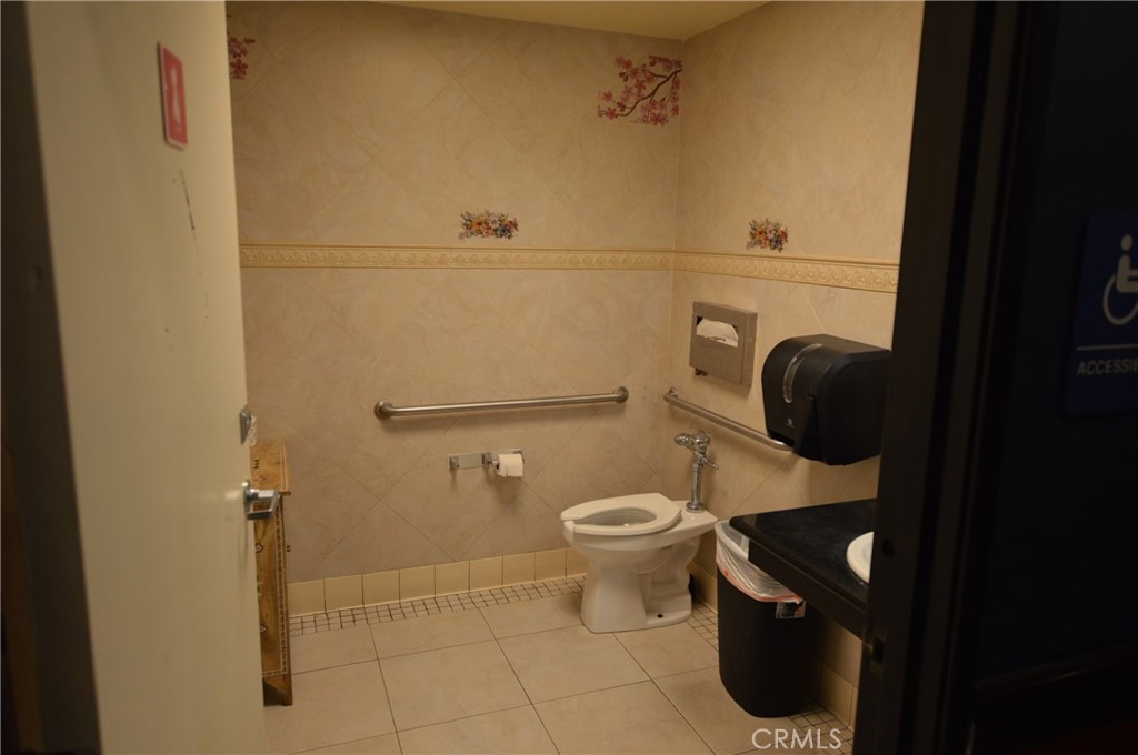 1610 Redondo Beach 3 Property Photo 14
