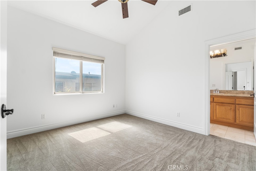 2106 Mathews C Property Photo 14