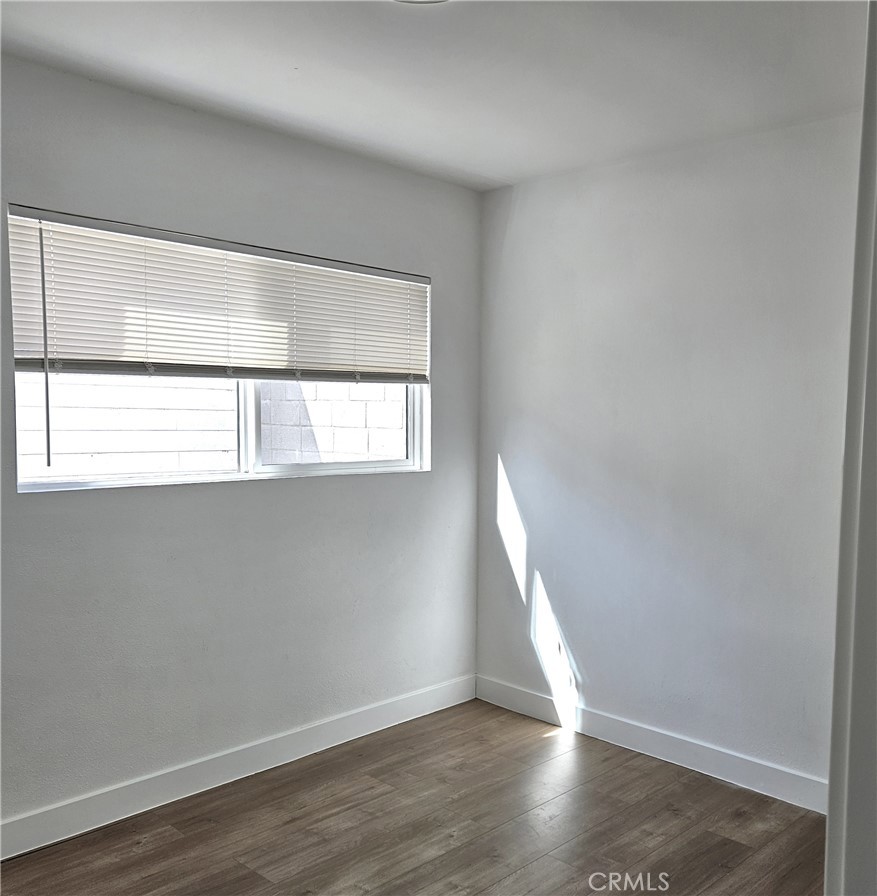 961 W 21st Street Property Photo 9