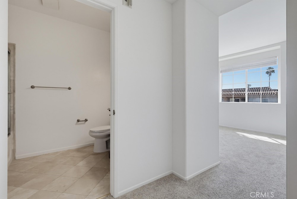 1522 S Saltair Ave 206 Property Photo 44