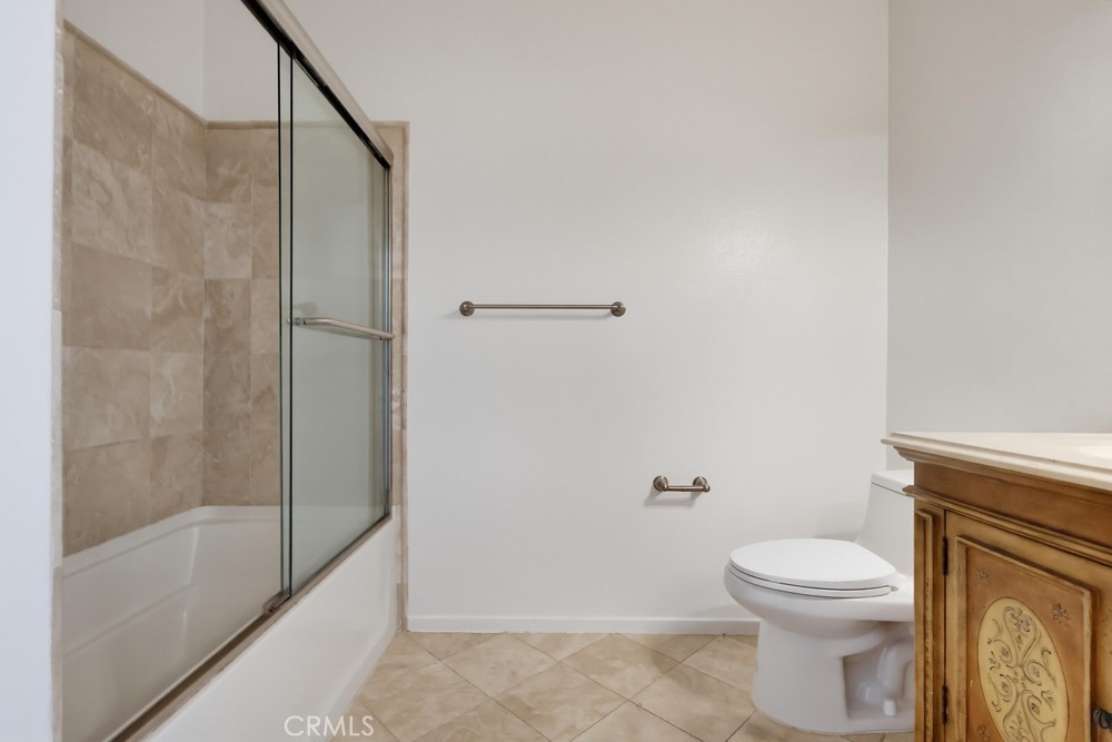 1522 S Saltair Ave 206 Property Photo 45