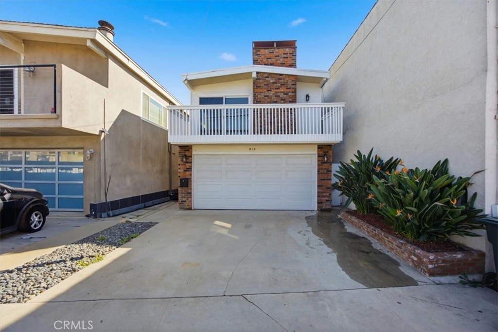 814 3rd Street Property Photo 2
