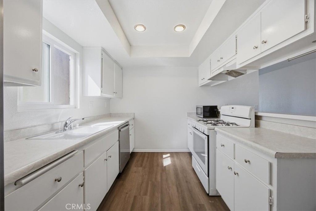814 3rd Street Property Photo 11