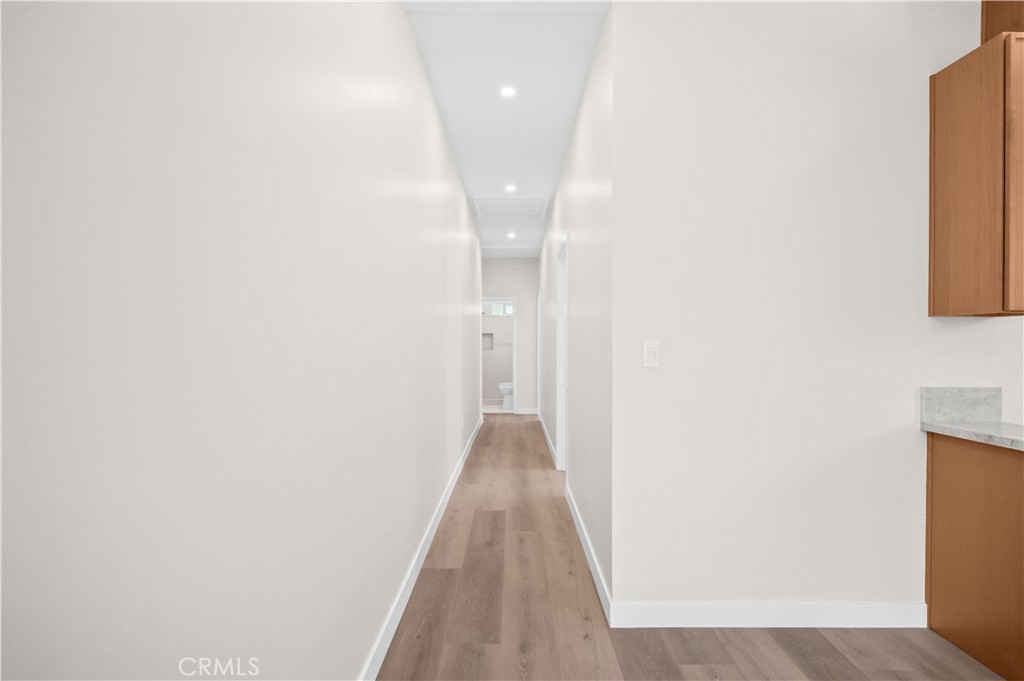259 W 42nd Street Property Photo 13