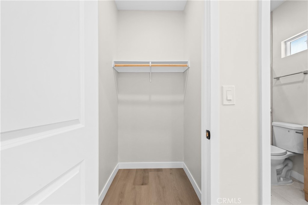 259 W 42nd Street Property Photo 17
