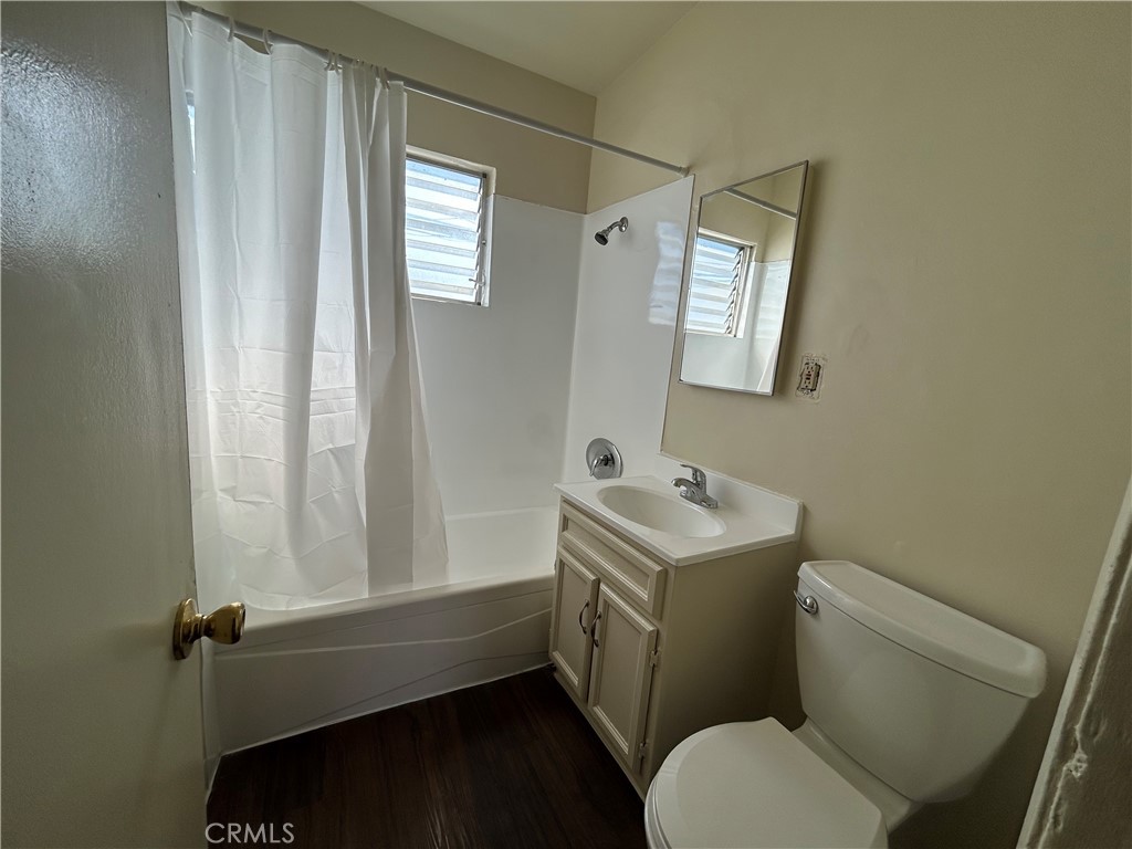 325 W Carson Street 9 Property Photo 5