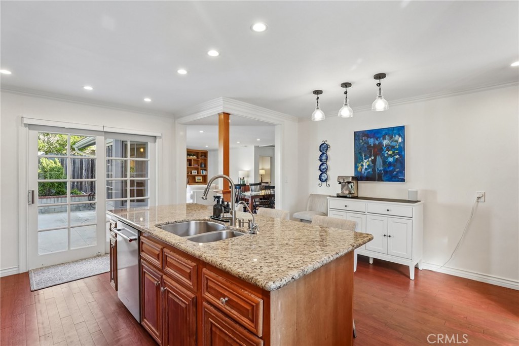 4017 Via Pavion Property Photo 11