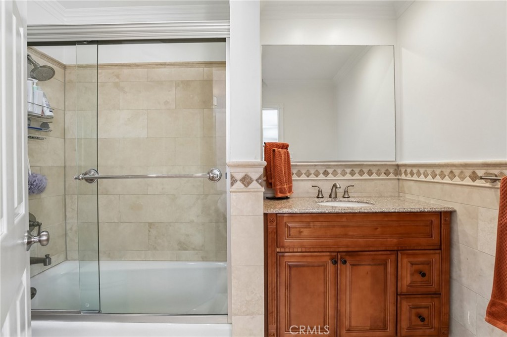 4017 Via Pavion Property Photo 20