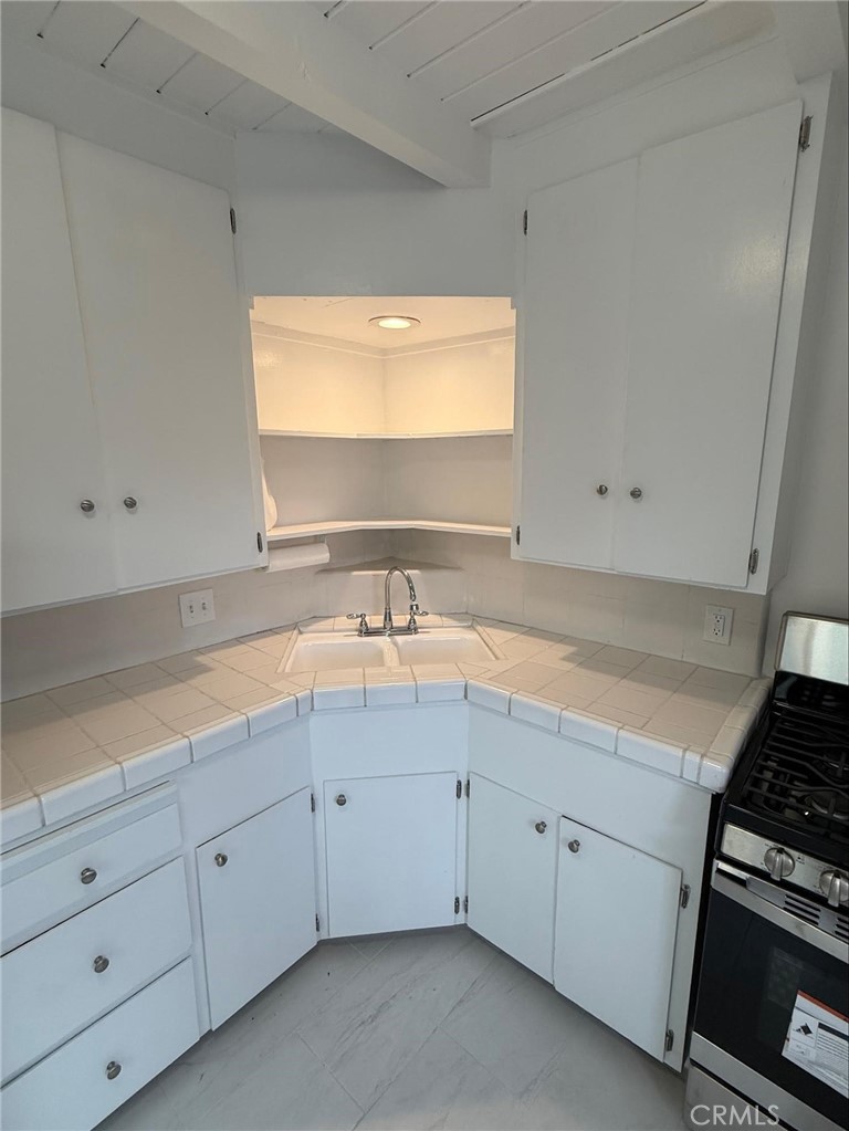 418 S Broadway C Property Photo 11