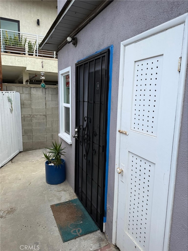 418 S Broadway C Property Photo 17