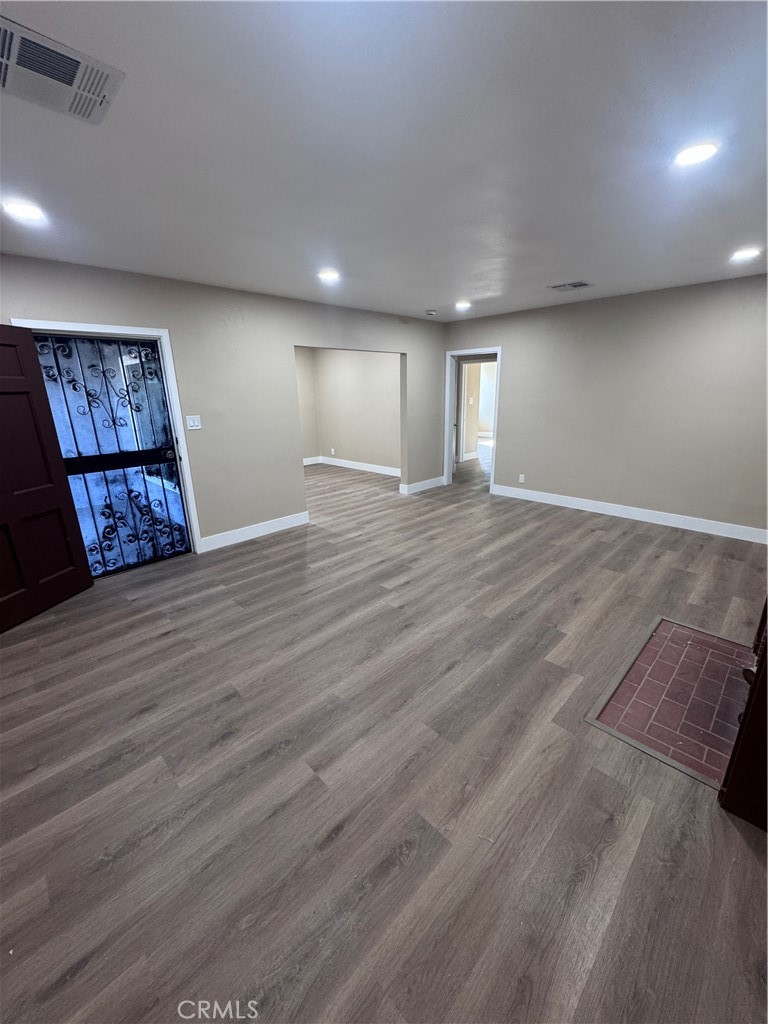 1150 W 64th Street Property Photo 12