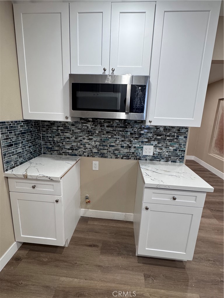 1150 W 64th Street Property Photo 17