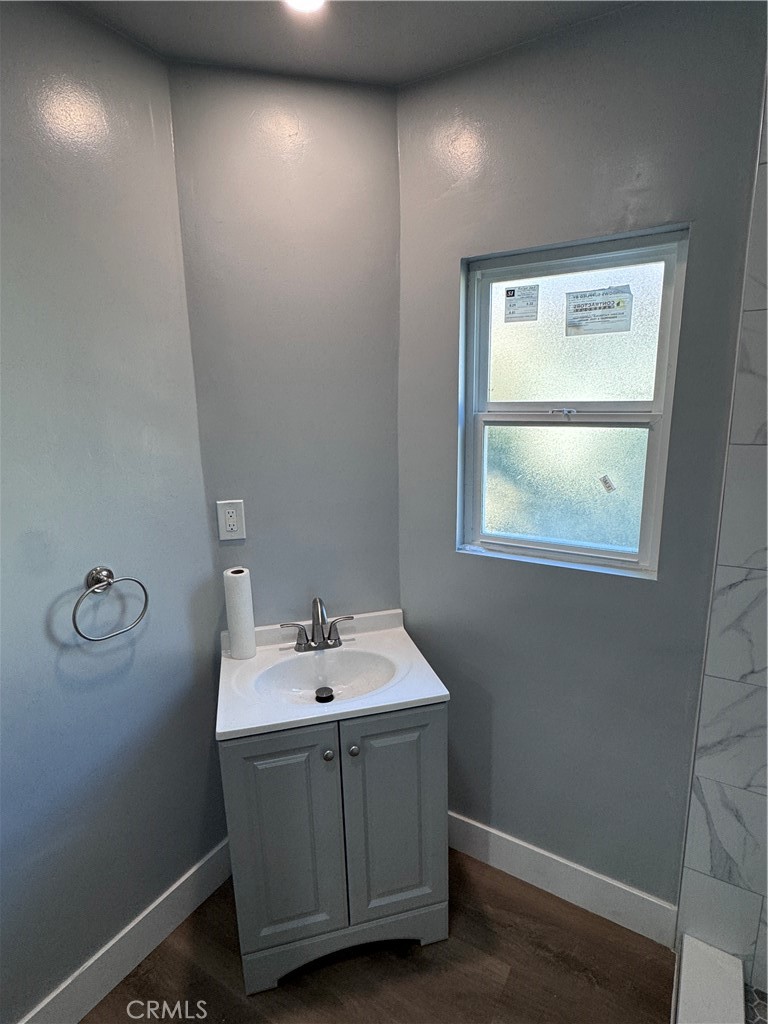 1150 W 64th Street Property Photo 29