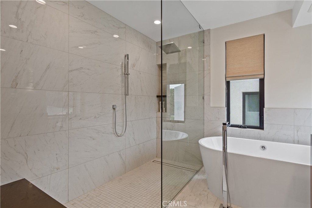 802 Bard Property Photo 13