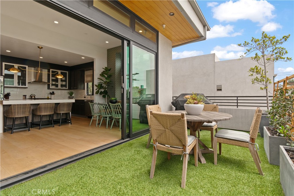 802 Bard Property Photo 32
