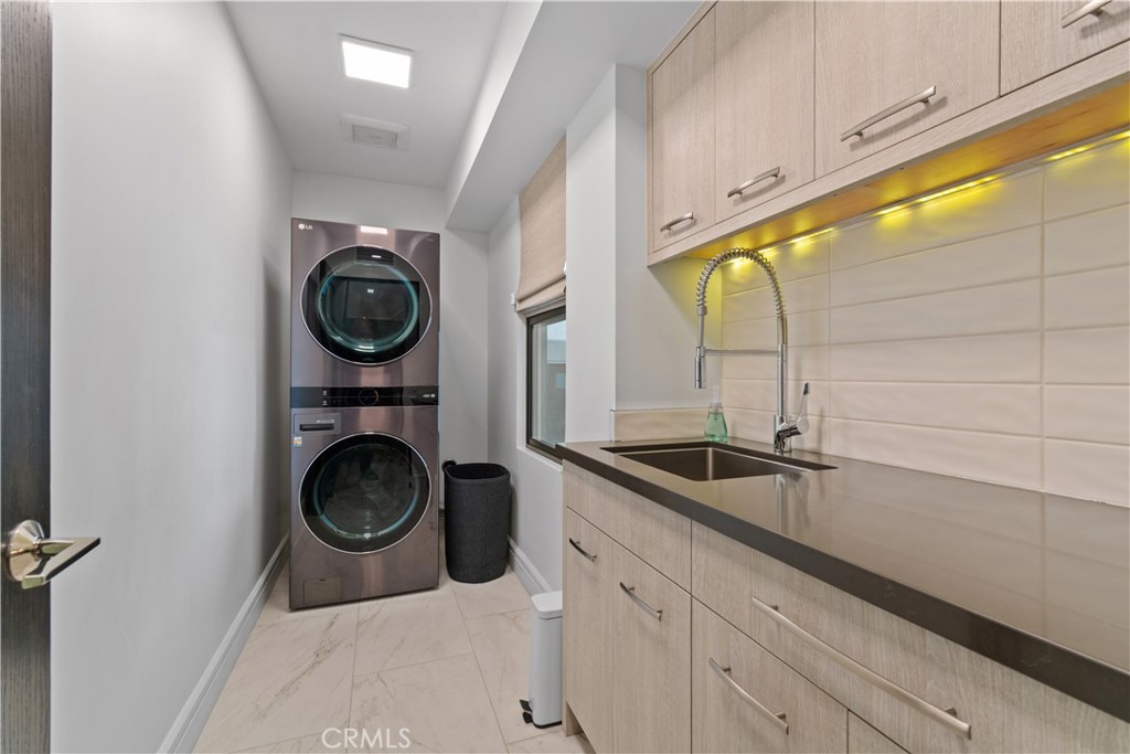 802 Bard Property Photo 34