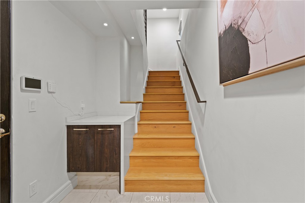 802 Bard Property Photo 35