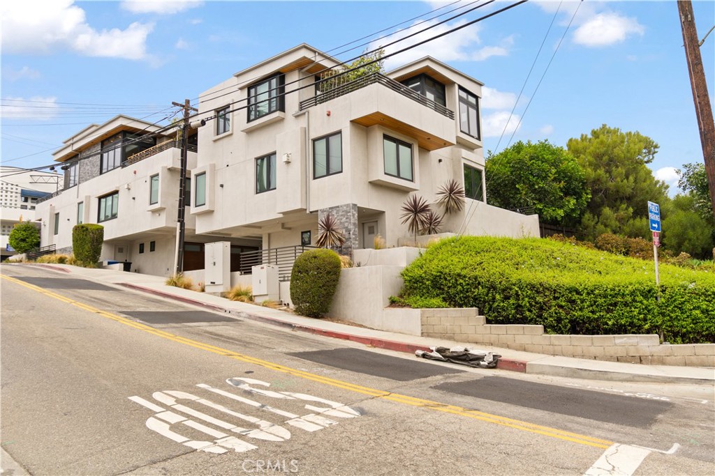 802 Bard Property Photo 37