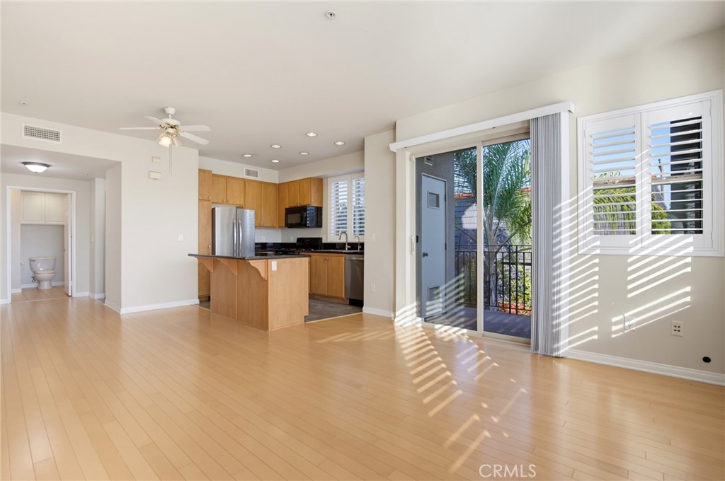 2742 Cabrillo Avenue 212 Property Photo 10