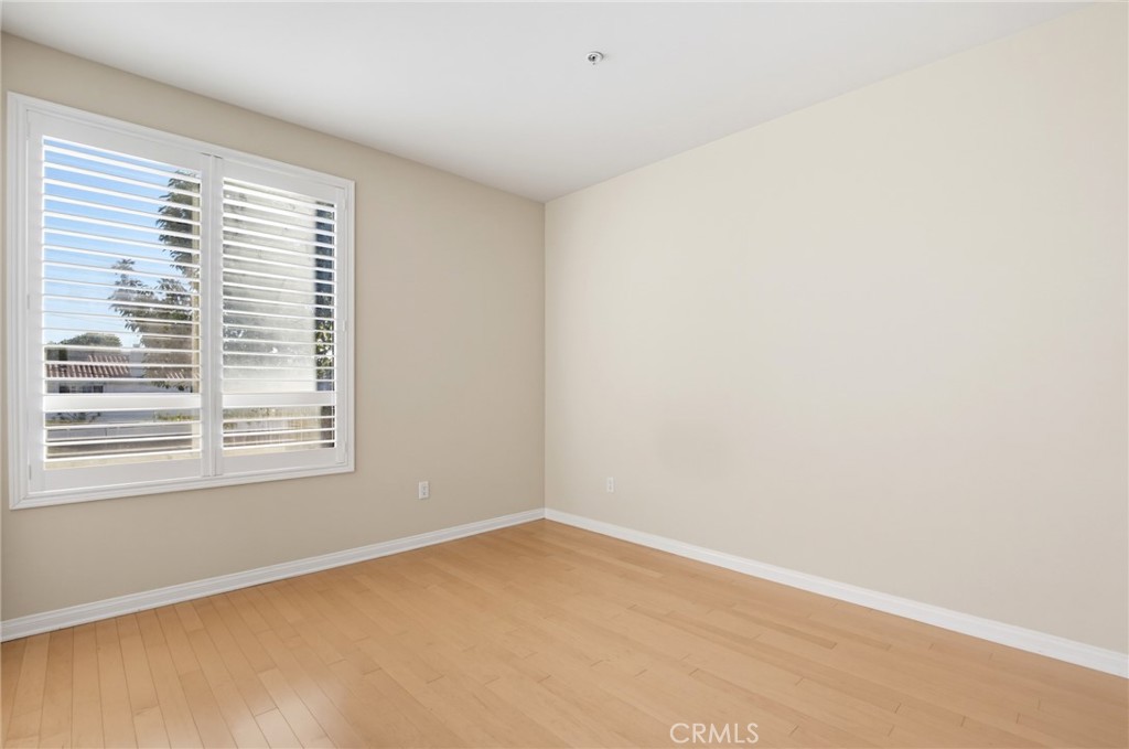 2742 Cabrillo Avenue 212 Property Photo 26