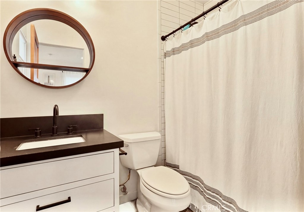 2932 Edgehill Property Photo 47