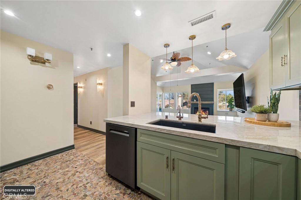 2563 Plaza Del Amo 404 Property Photo 1