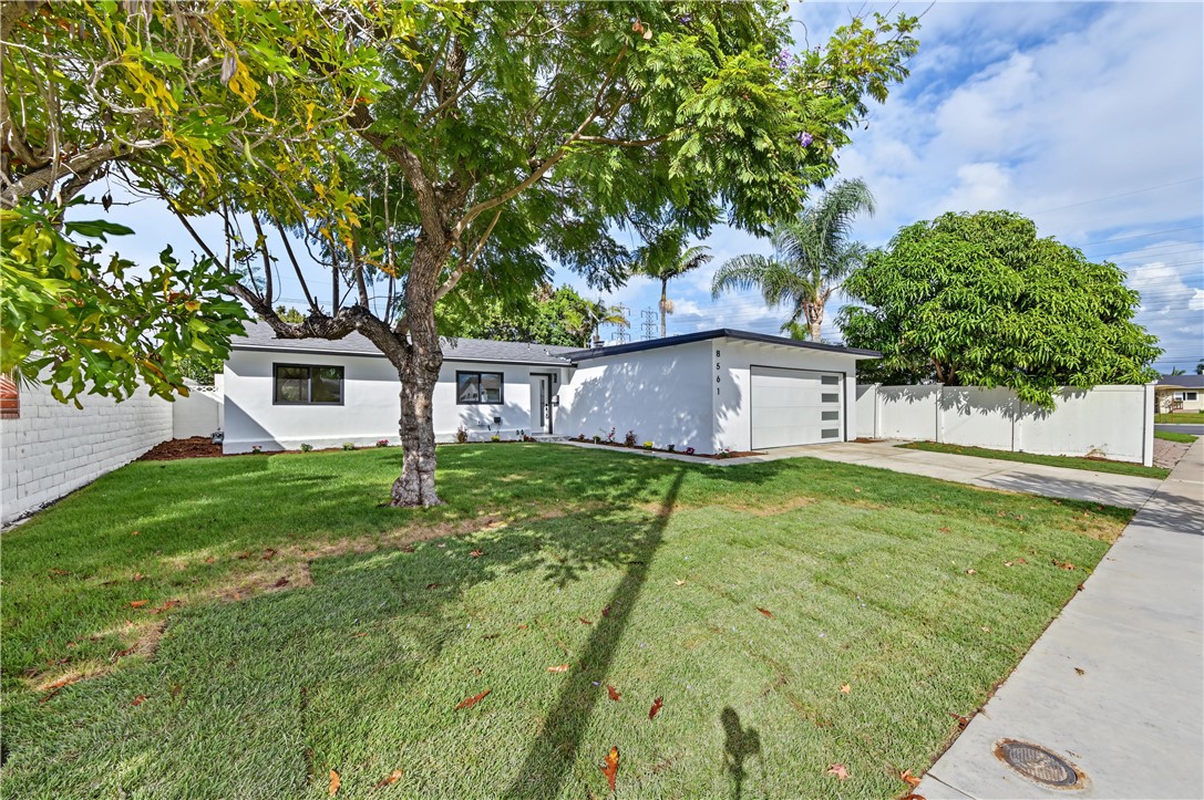 8561 Donald Circle Property Photo 1