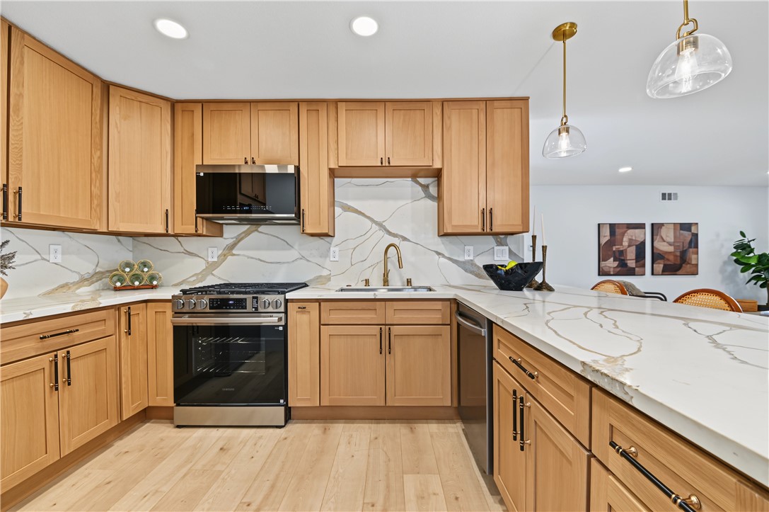 8561 Donald Circle Property Photo 11