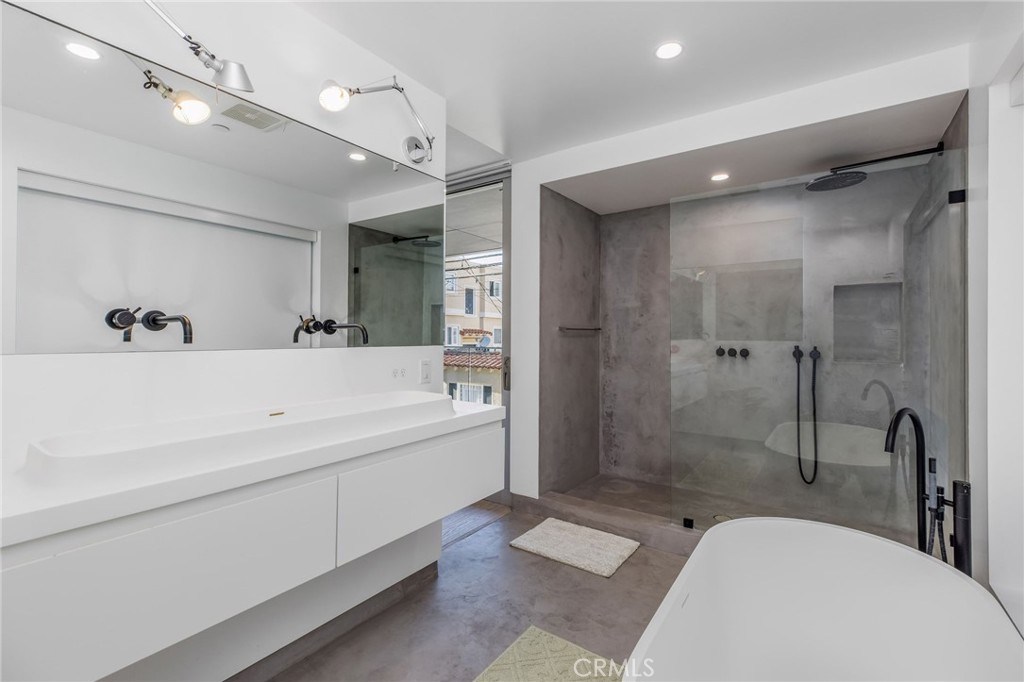 442 23rd Place Property Photo 21