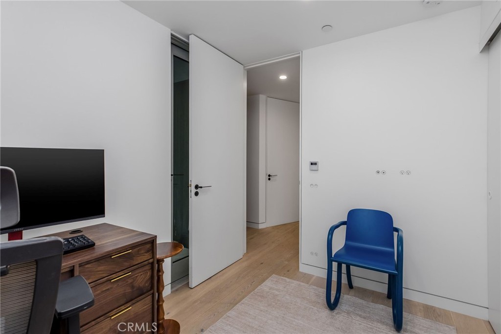 442 23rd Place Property Photo 25