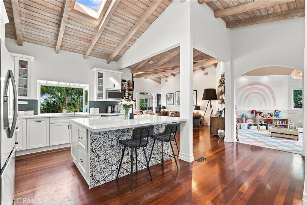 6201 Picardie Property Photo 13