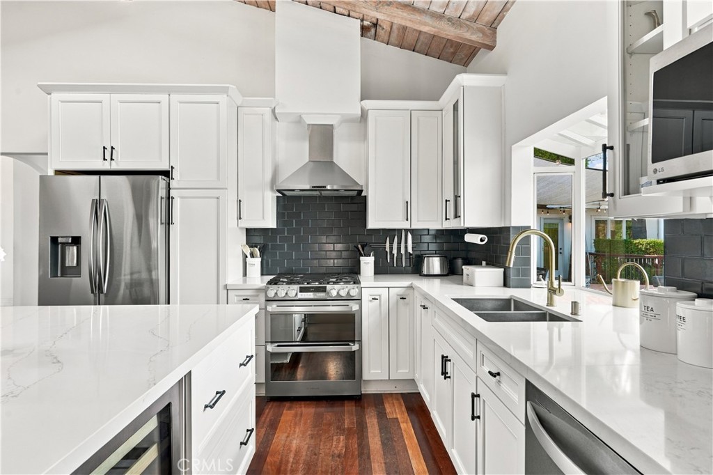6201 Picardie Property Photo 16