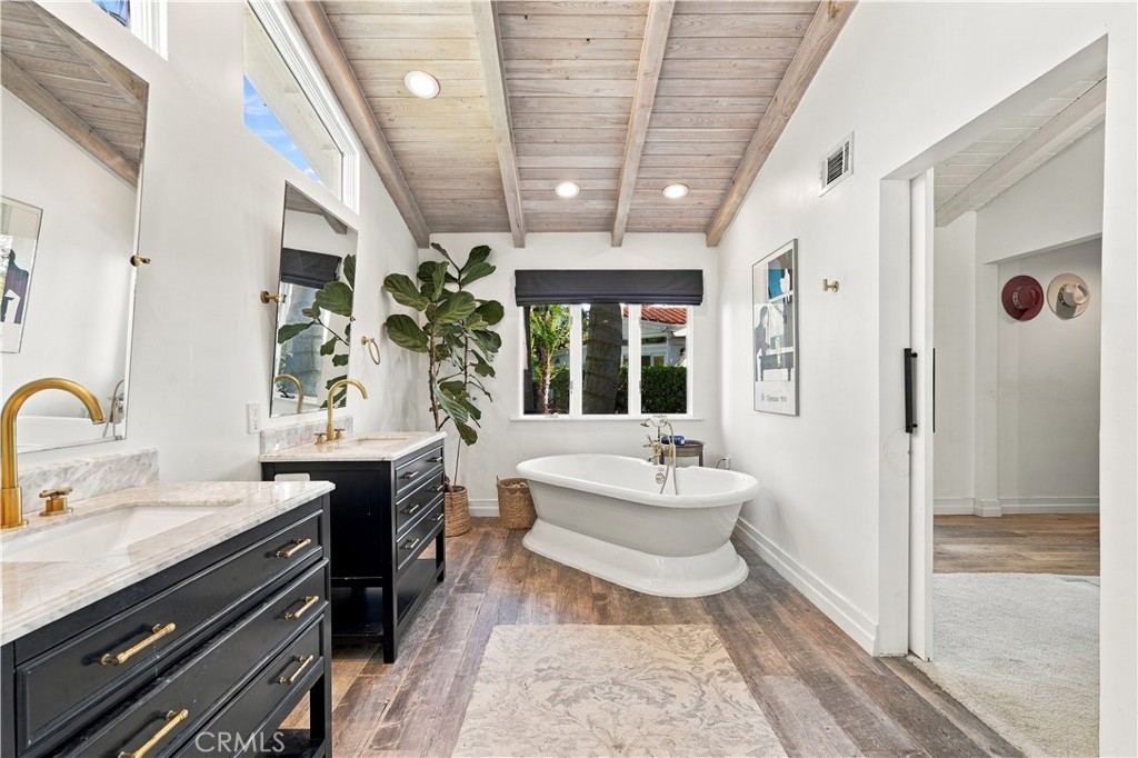 6201 Picardie Property Photo 27