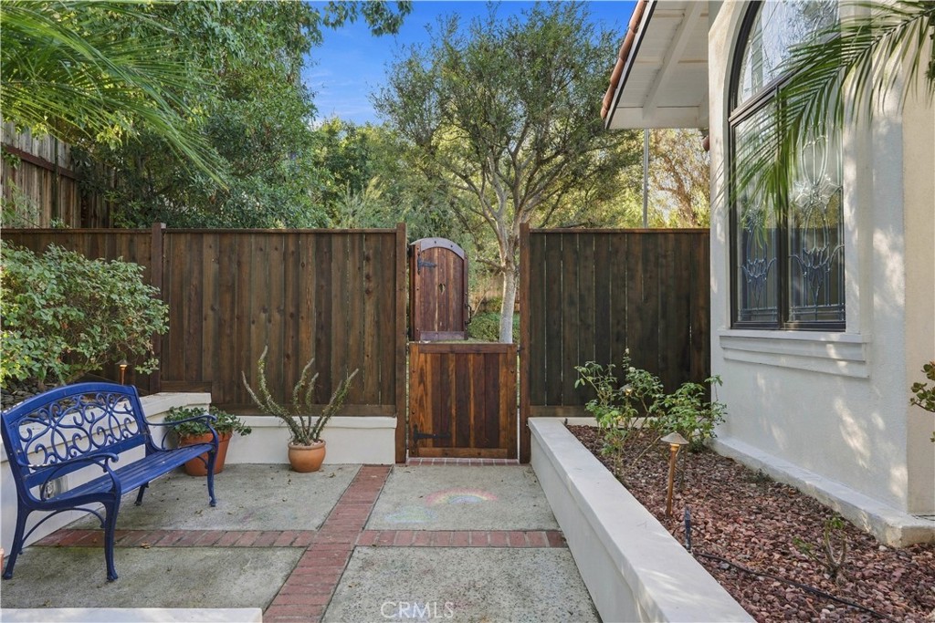 6201 Picardie Property Photo 65