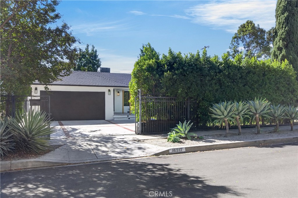 16912 Marlin Place Property Photo 1