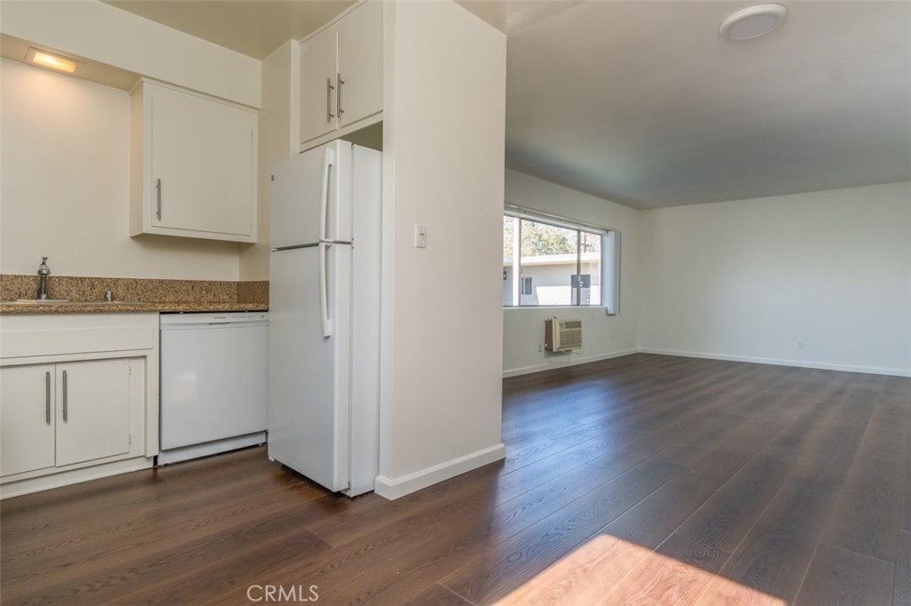 4653 Fulton Property Photo 7