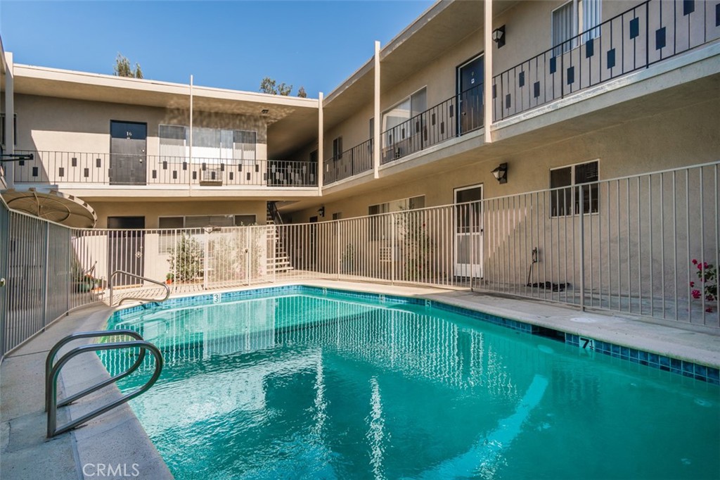 4653 Fulton Property Photo 14