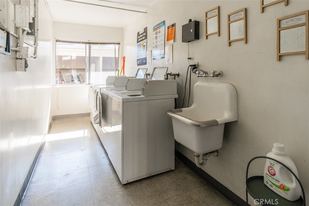 4653 Fulton Property Photo 19