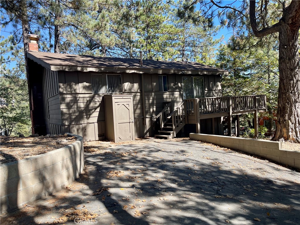30762 Knoll View Property Photo 2