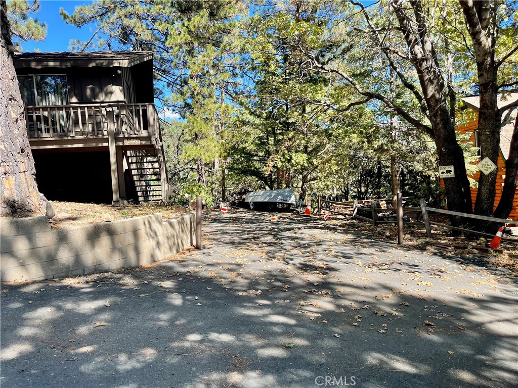 30762 Knoll View Property Photo 6
