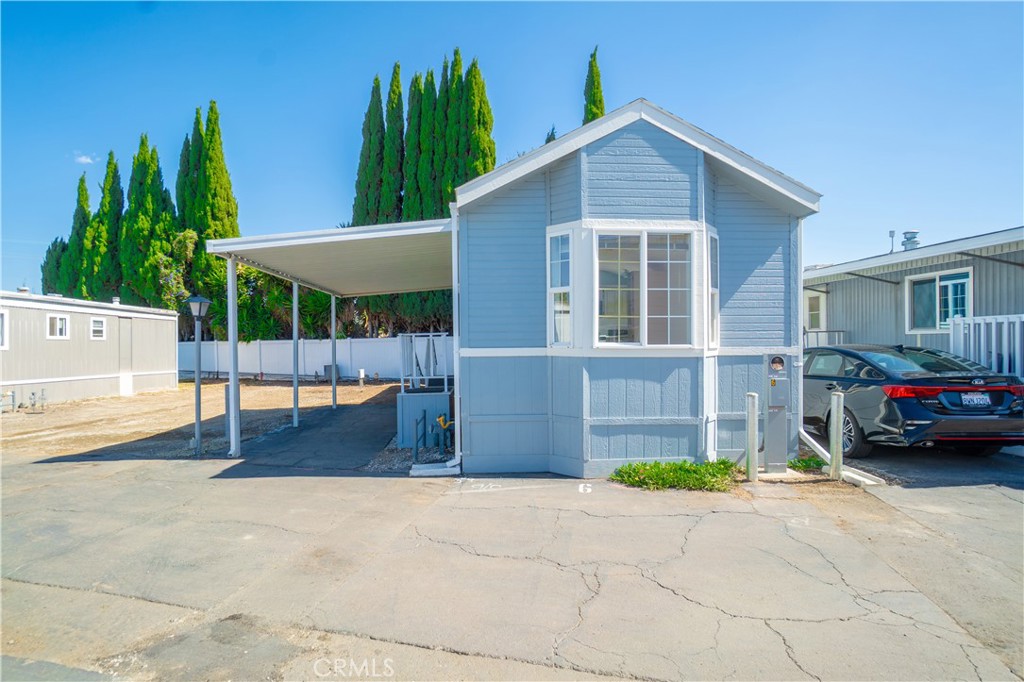 2350 250 Street 6 Property Photo 16
