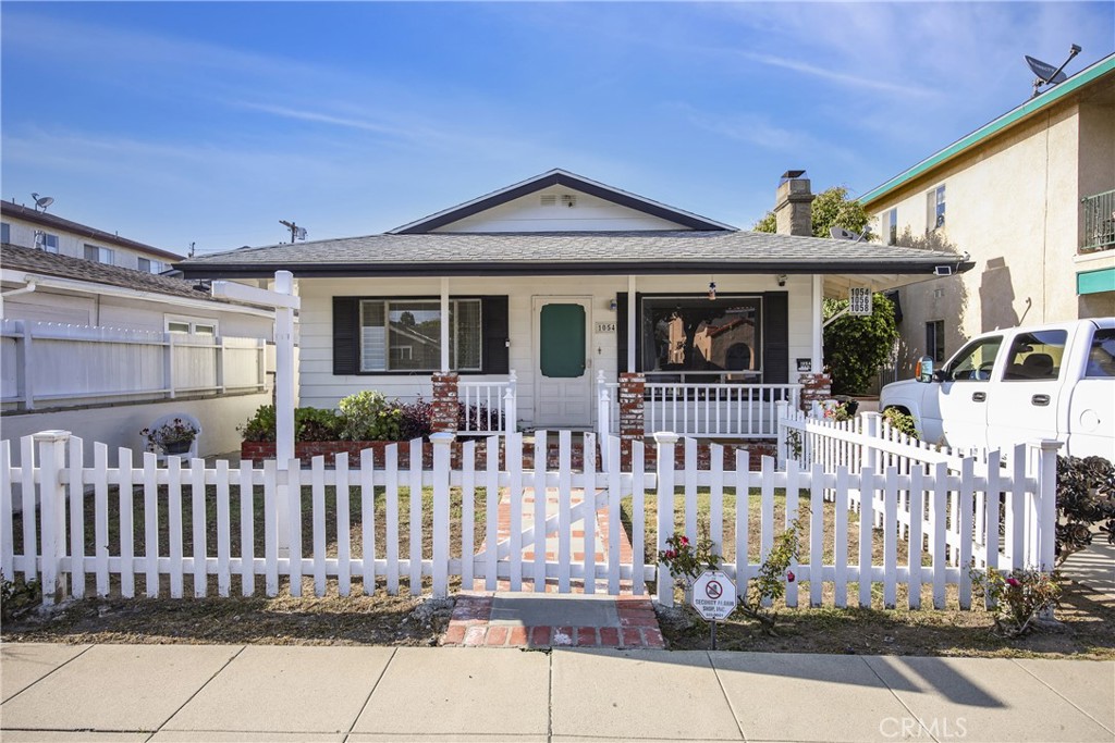 1054 W 23rd Street Property Photo