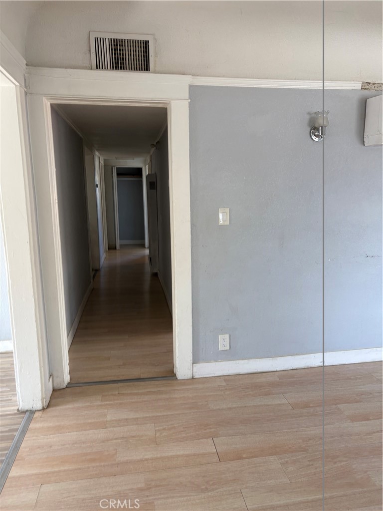 3609 Oliver Property Photo 5