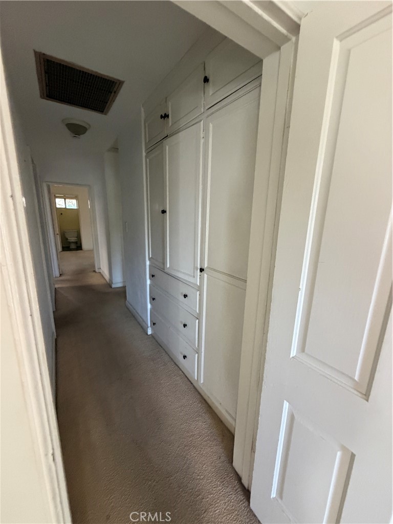 1110 S Los Robles Property Photo 20