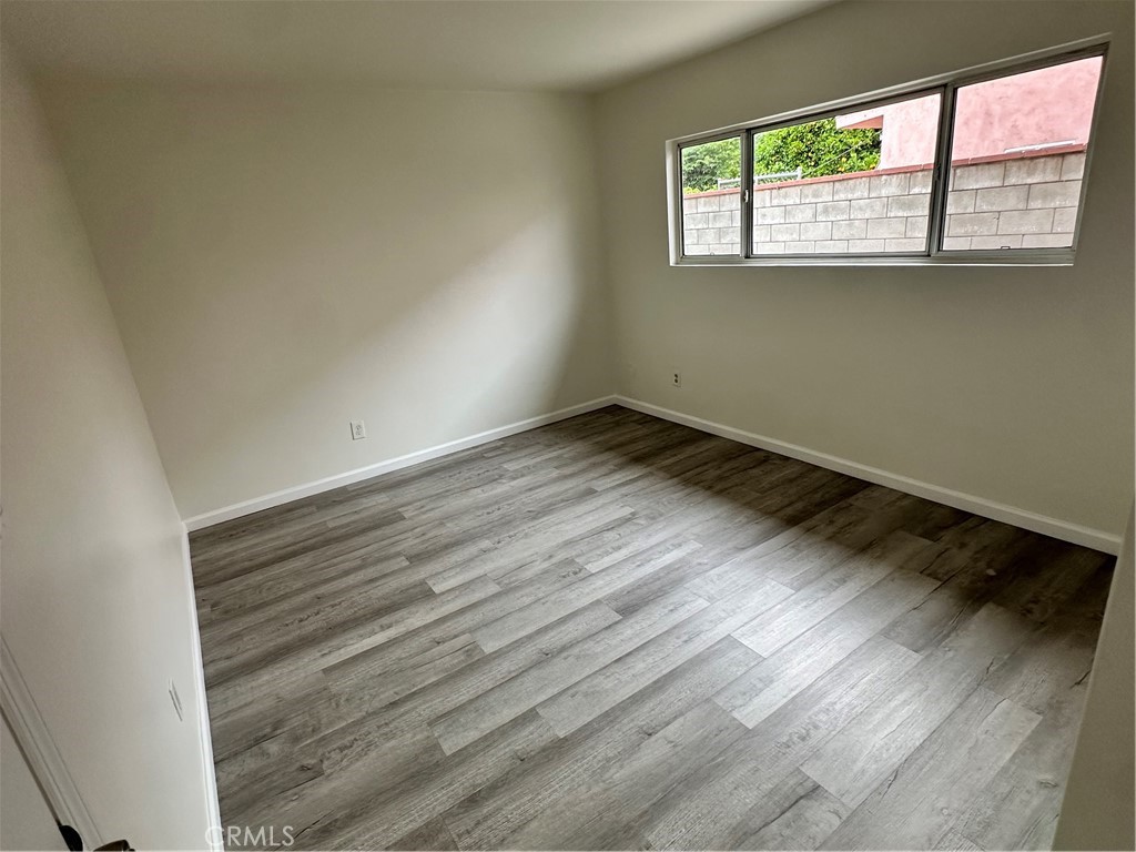 5458 Smiley Property Photo 10