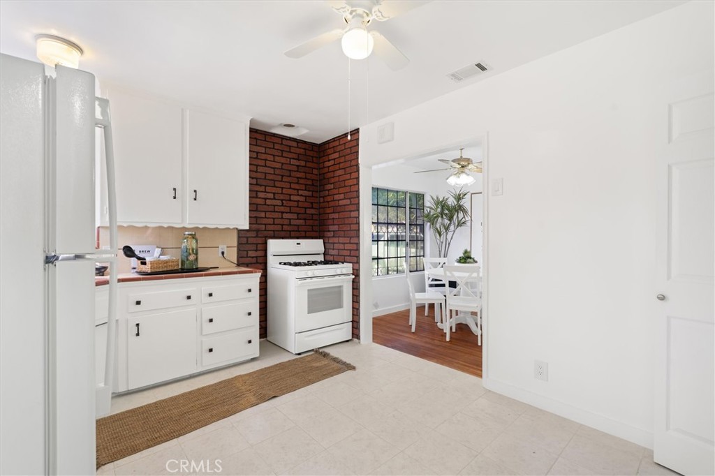 728 Mar Vista Avenue Property Photo 11