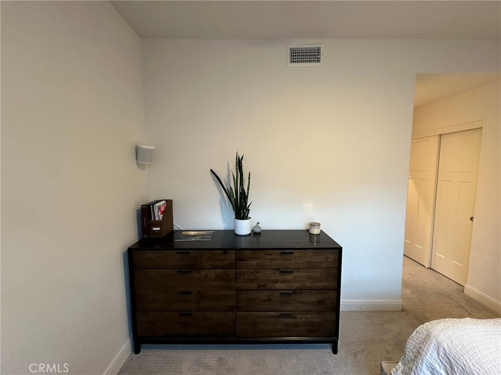 582 E Imperial Property Photo 10