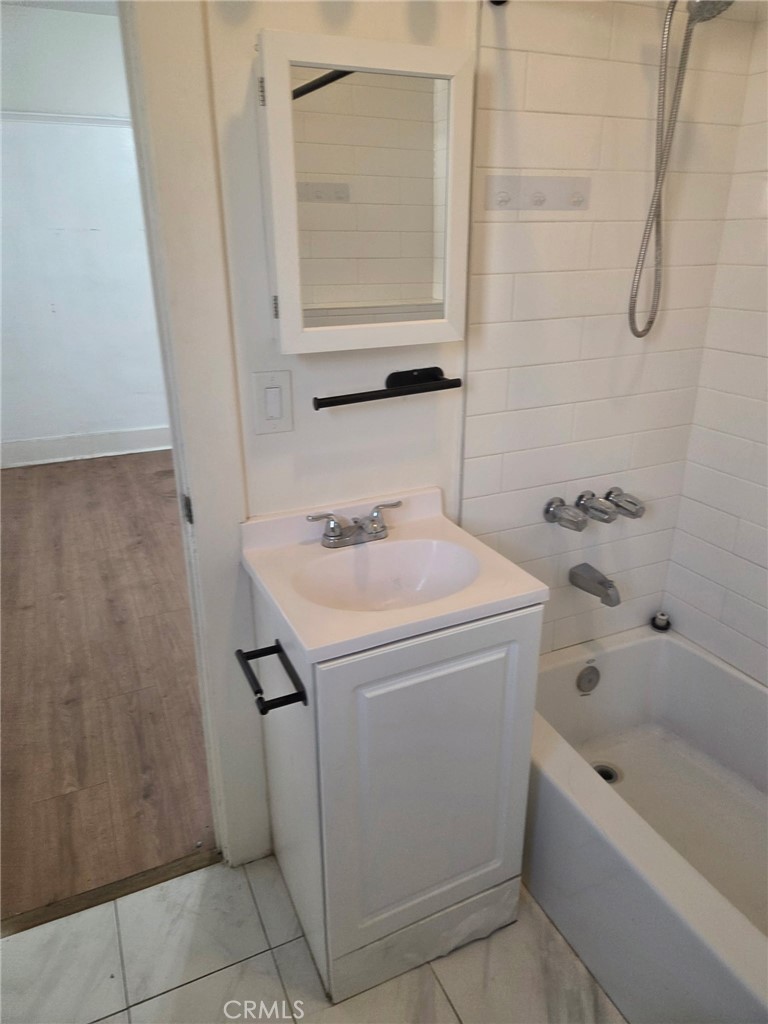 5856 S Olive Property Photo 9