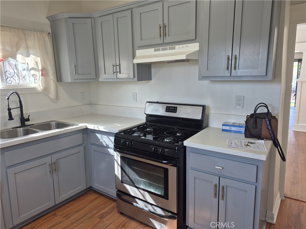 5856 S Olive Property Photo 14