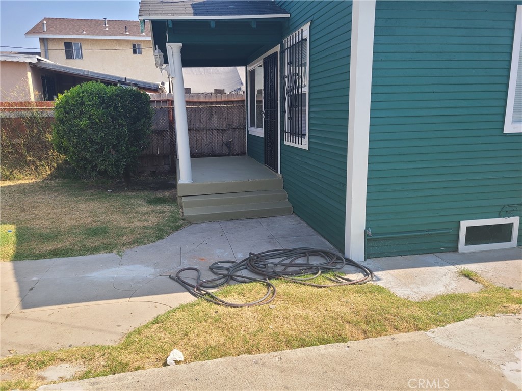 5856 S Olive Property Photo 20